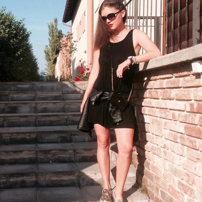 11269464_920983451257737_696282547_n