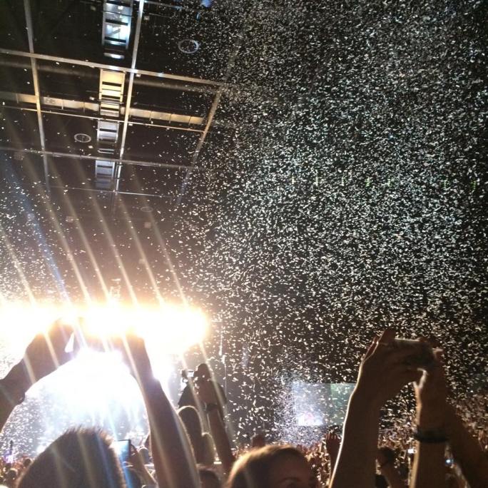 11419932_920983457924403_1759446945_n