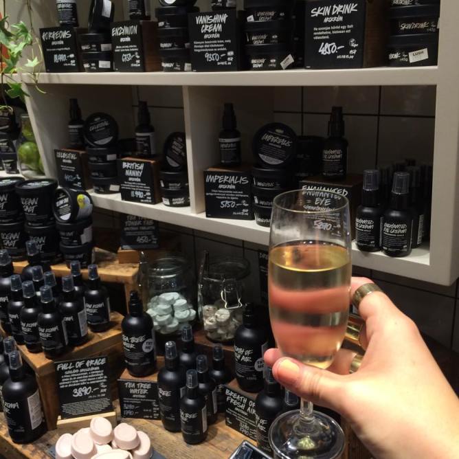 11751147_939911999364882_44040733_n