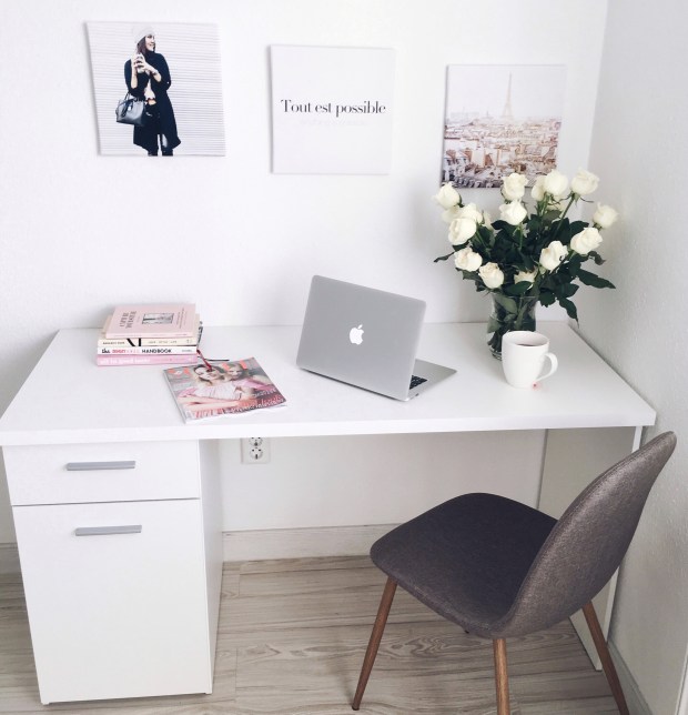 58D2C28D-D4A2-4CA4-B159-A09D229DEB9F