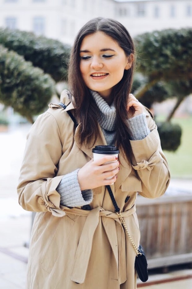 AD2F4328-5741-439F-84EF-62100D566FAE