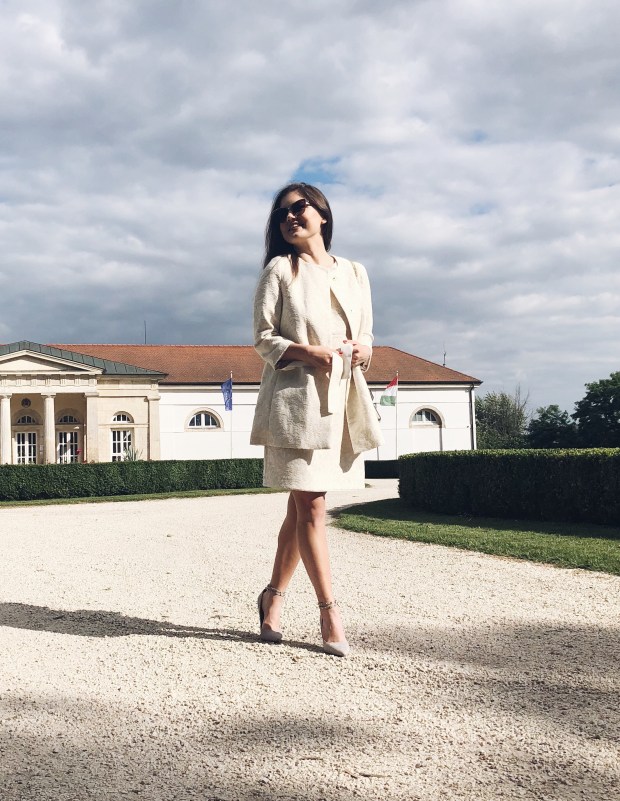 3C41D7C1-2ED0-4D39-BC43-52B0CE9DD99E